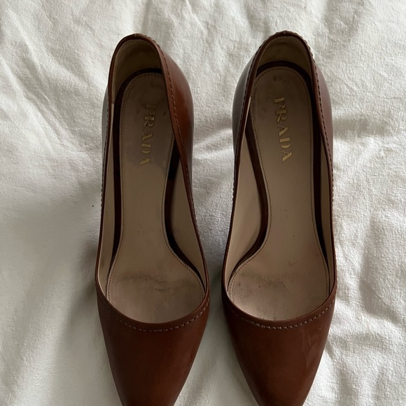 Prada Patent Brown Leather Pumps - Picture 3 of 7